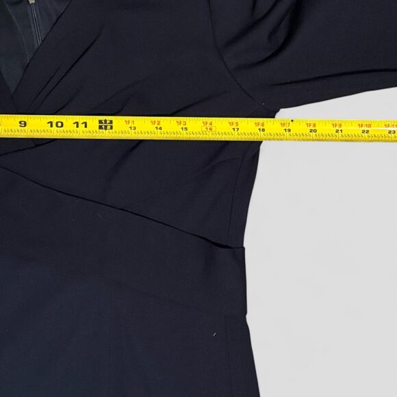 Elie Tahari Zoe Sheath Long Sleeve V-neck Form Fitting Dress Dark Blue Size 12 - Picture 6 of 9